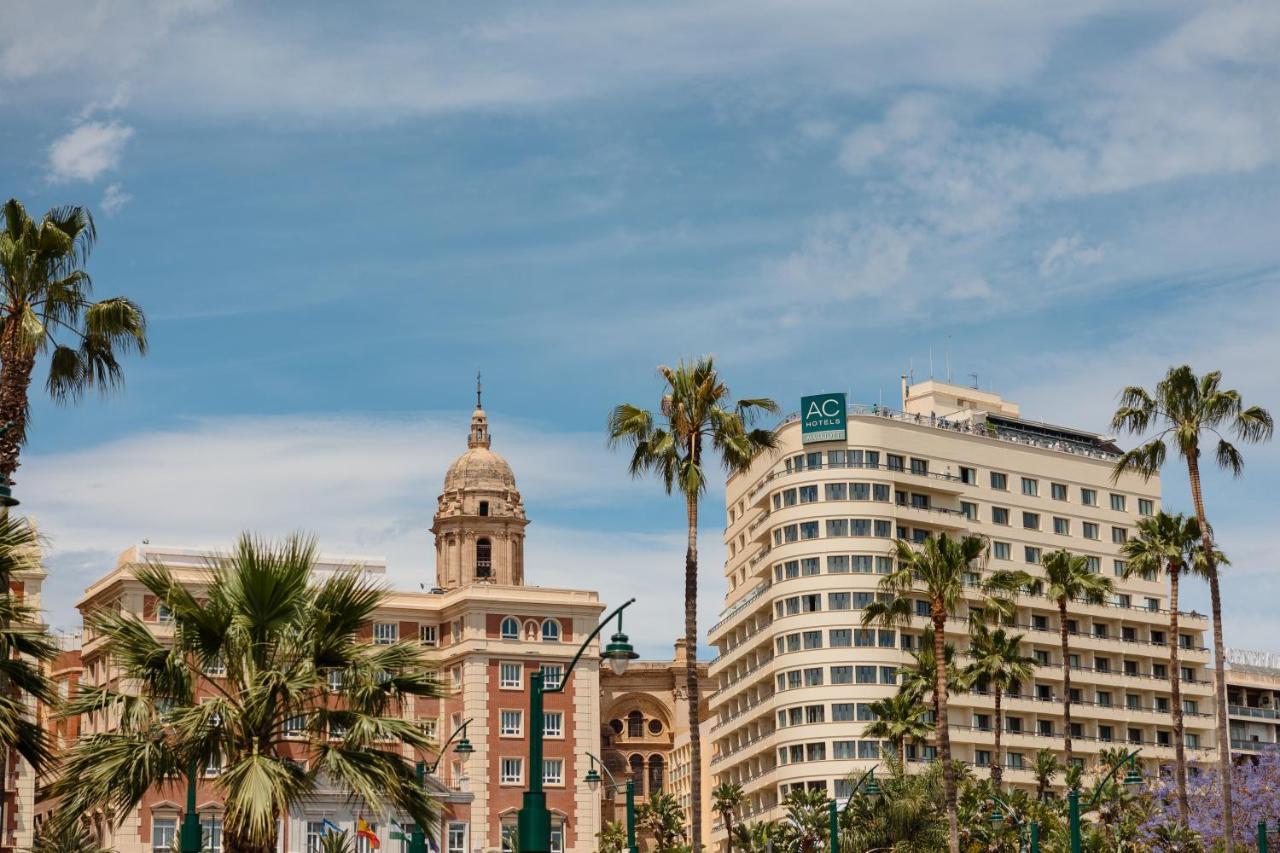 In The Historic Center Of Malaga, Very Close To The Beach And The Ave Train Station, With Private Parking ภายนอก รูปภาพ