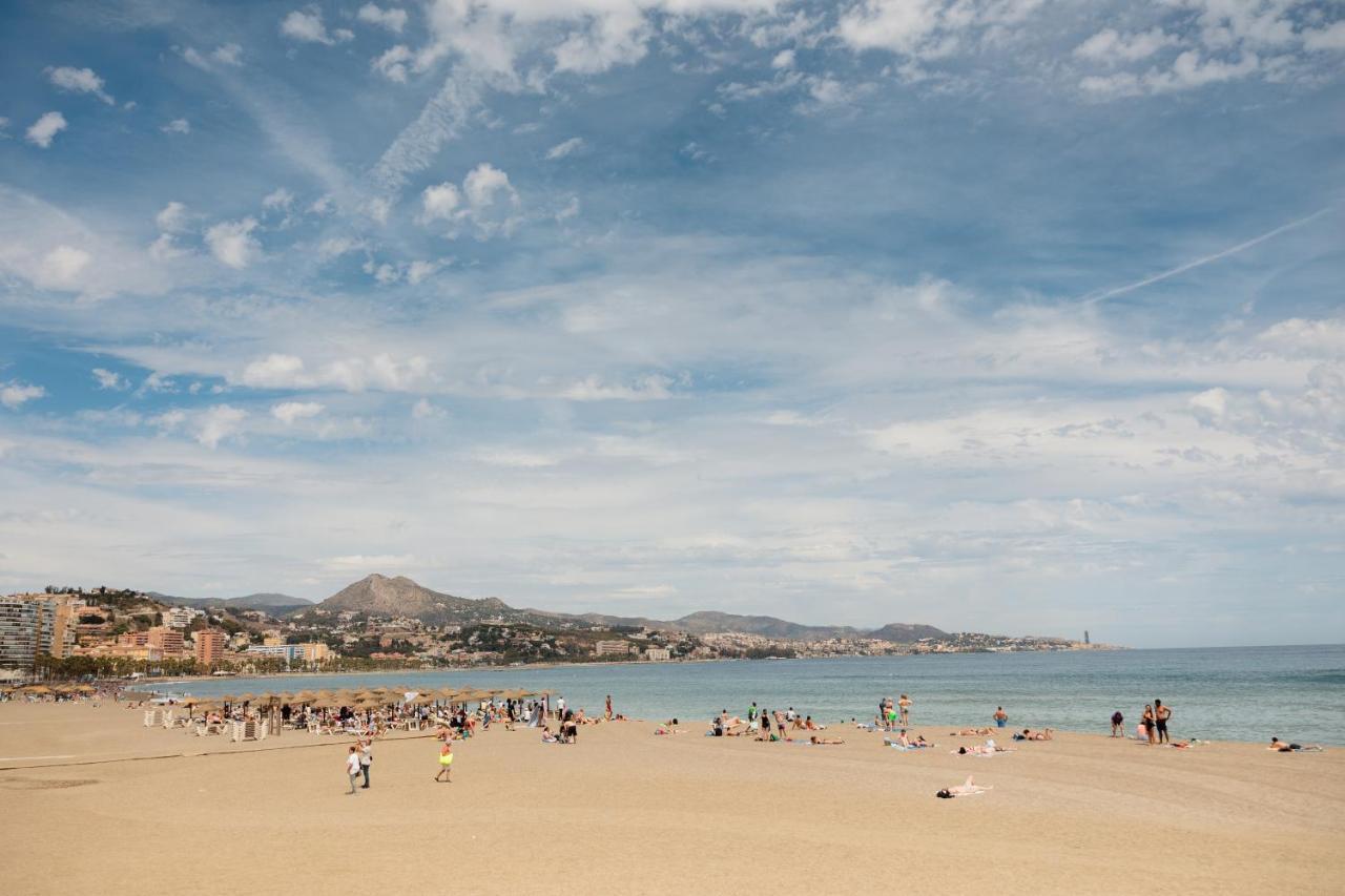 In The Historic Center Of Malaga, Very Close To The Beach And The Ave Train Station, With Private Parking ภายนอก รูปภาพ
