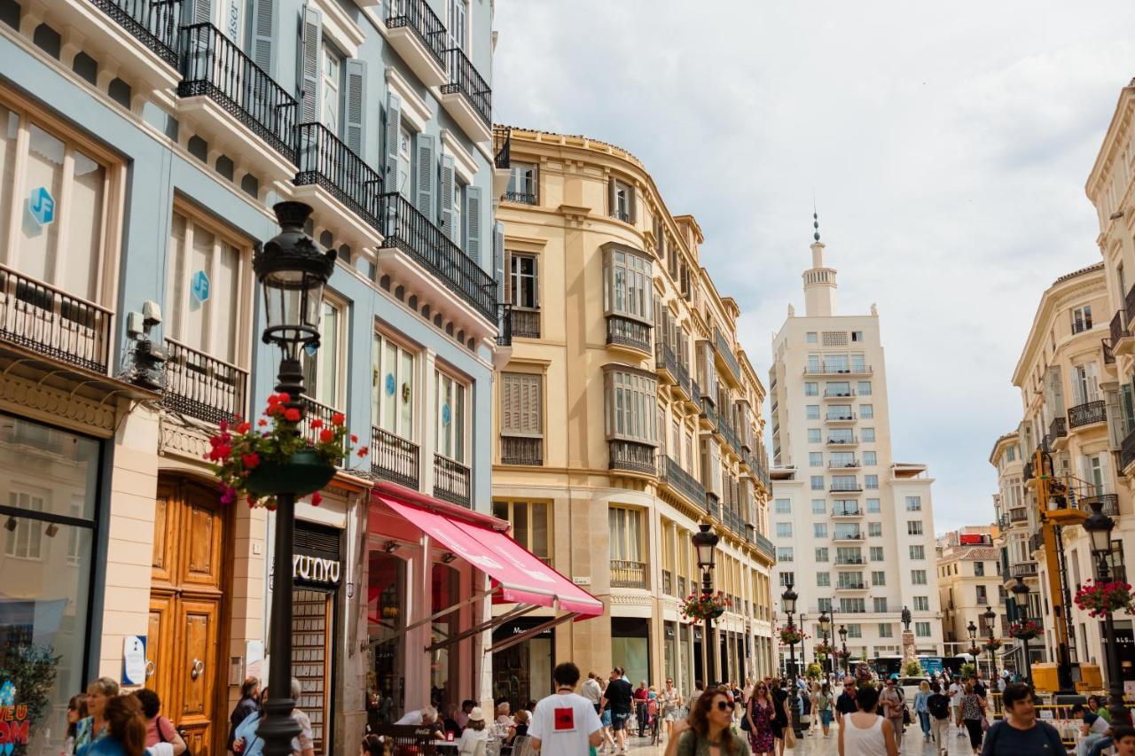 In The Historic Center Of Malaga, Very Close To The Beach And The Ave Train Station, With Private Parking ภายนอก รูปภาพ
